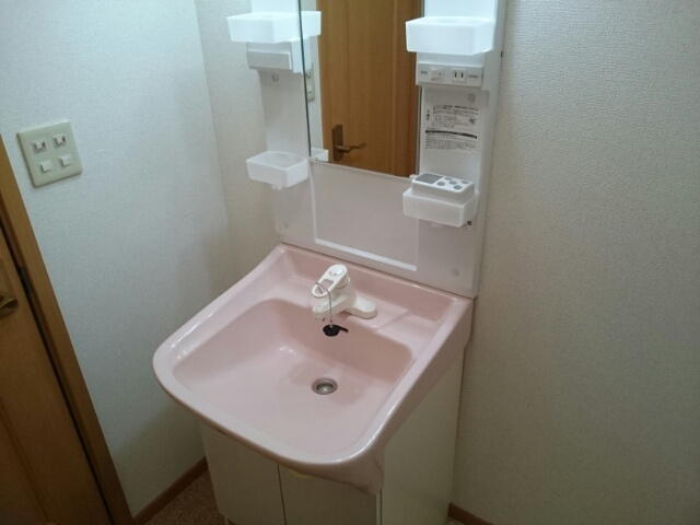 グリーン・ヒル　Ｂの独立洗面台|洗面所