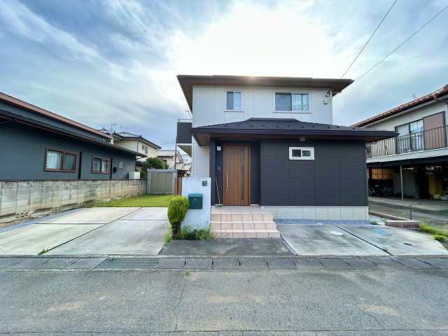 【中古戸建】高崎市倉賀野町の外観|■現地写真
気になる詳細は資料請求や「027-386-8693」からご気軽にお問い合わせください♪