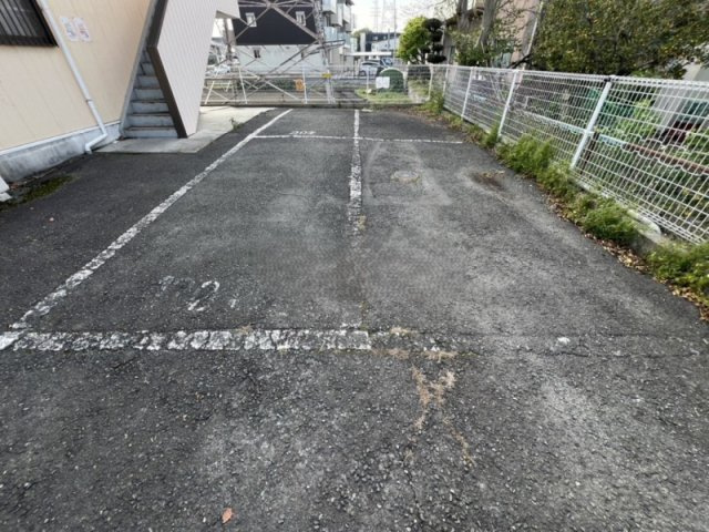 オークスハイツ【キャッシュバック対象】の駐車場