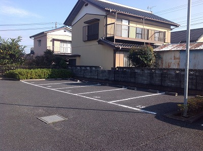 レオパレスセジュールの駐車場|画像9
