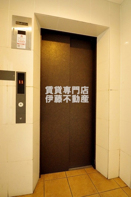 エルスタンザ徳川のロビー