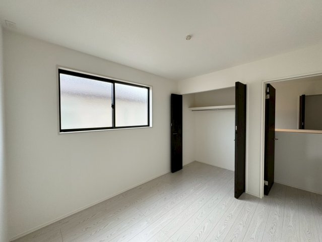 ーBloomーブルームー小倉南区下曽根4丁目4期　【小倉南区　新築戸建て】の洋室|家具の配置がしやすい、無駄のないシンプルな間取りです。　【小倉南区　新築戸建て】