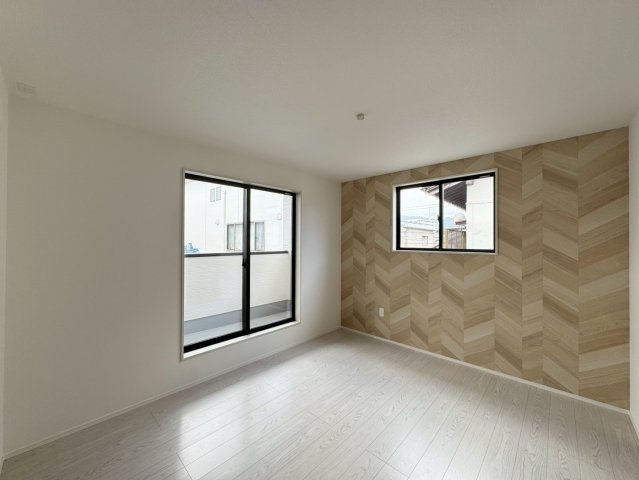 ーBloomーブルームー小倉南区下曽根4丁目4期　【小倉南区　新築戸建て】の洋室|各部屋が独立しているため、家族それぞれのプライベートな時間を確保できます。　【小倉南区　新築戸建て】

