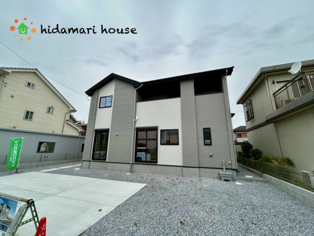 蓮田市緑町13期　新築戸建　リガーレ01の外観