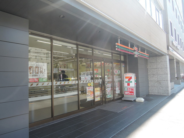 クレアウッドのその他|セブンイレブン赤坂8丁目店