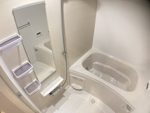 クレアウッドの浴室|★追焚機能　浴室乾燥機付きのバスルーム★