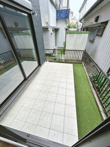 宮前１丁目　新築戸建の庭