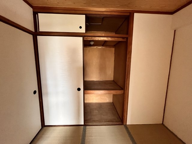 ハイツフルカワの収納