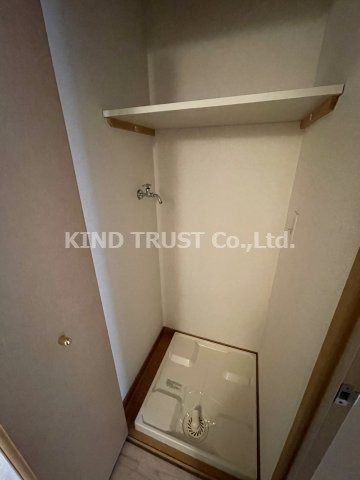 プレサンス梅田フロンティアの玄関|明るい玄関です