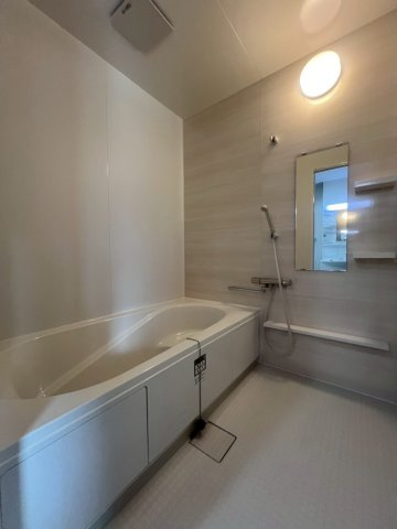 藤野4条5丁目の浴室|追い炊き機能・オートバス完備！