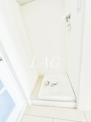 【設備】 | 越谷ニューライフ | 室内洗濯機置場です。