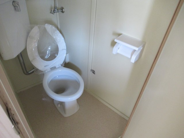 兵庫県公社　伊丹鴻池　７B号棟のトイレ|清潔感のあるトイレです