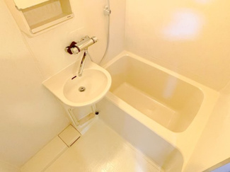 【浴室】 | メゾンドゥフレール　4－Ｈ