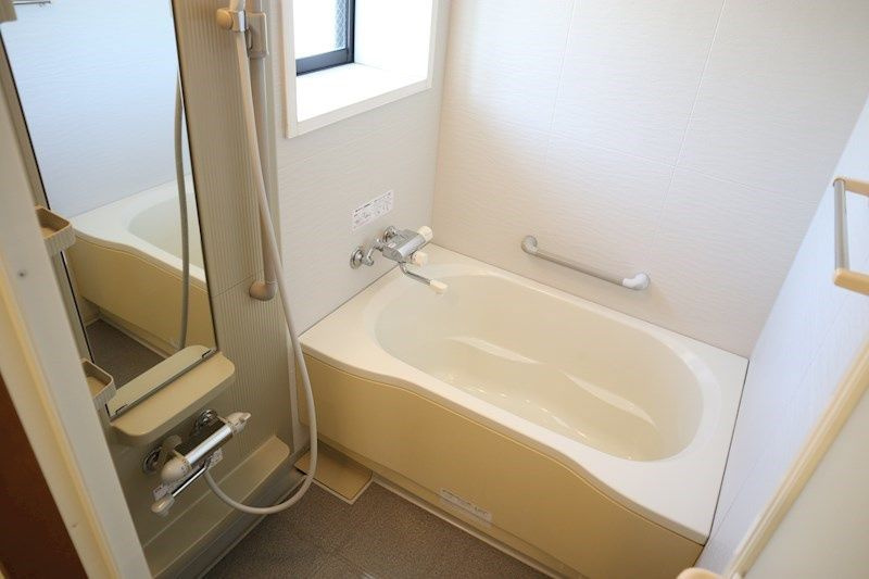 アンシャンテ平野の浴室