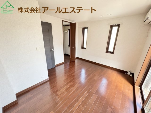 姫路市網干区田井　山陽電鉄「平松駅」徒歩20分の寝室