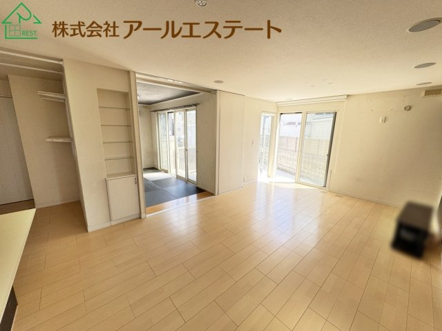 姫路市網干区田井　山陽電鉄「平松駅」徒歩20分の居間・リビング