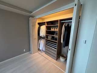 たっぷりとした収納スペースです