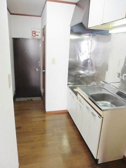 コーポロイドの玄関