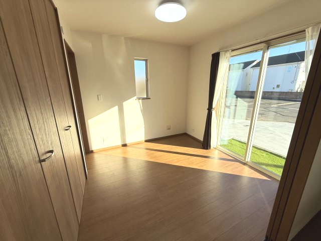 ハートフルタウン前橋市南町2丁目55番　Ａ号棟の洋室|１階洋室です。4.5帖の広さです。