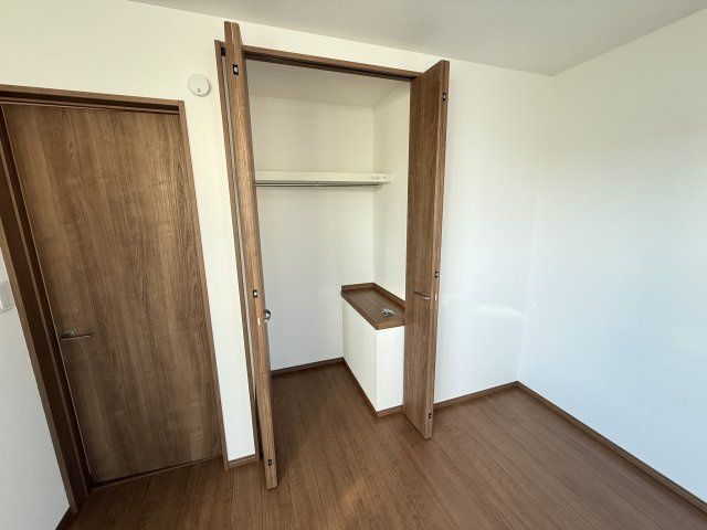 ハートフルタウン前橋市南町2丁目55番　Ａ号棟の収納|2階洋室3収納です