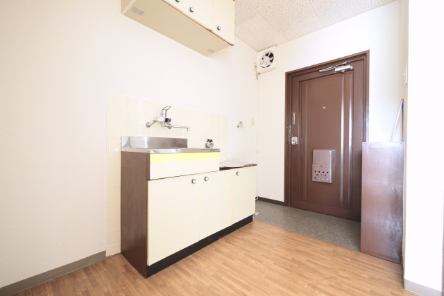 サンロイヤル豊成のキッチン|※写真は別の部屋のものです。