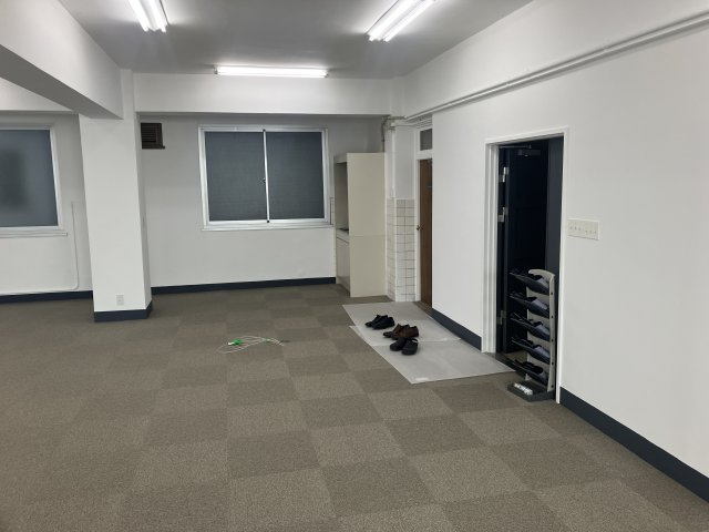 文弘社ビルのロビー