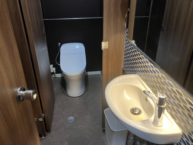 光ビルのトイレ