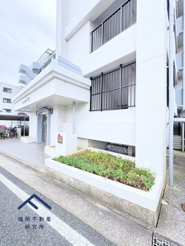 グランピア新宮の外観