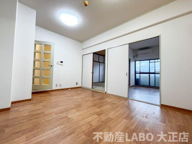 ケイアンドティ大正の居間・リビング