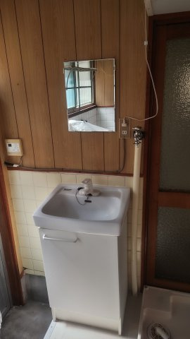 和坂ハウスの洗面所