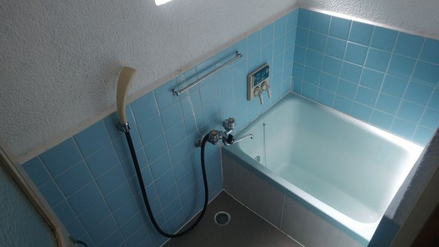 和坂ハウスの浴室