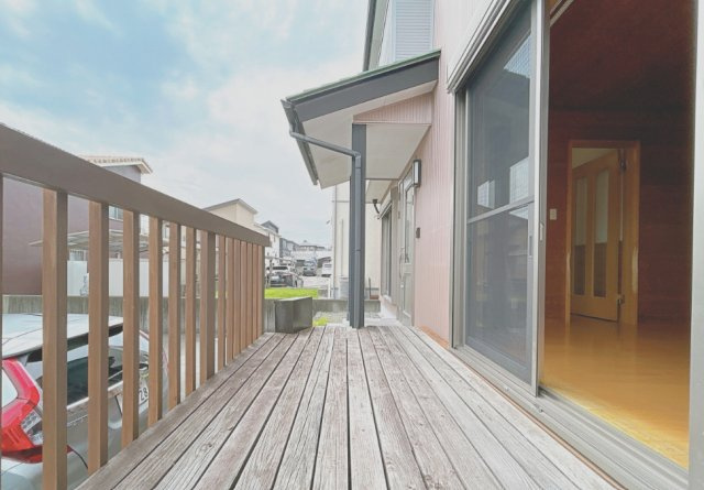 富士市石坂　中古戸建R　のその他|ウッドデッキ