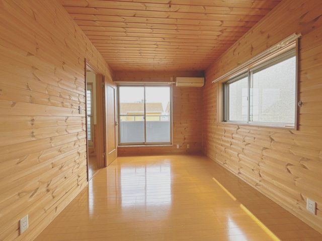 富士市石坂　中古戸建R　全1棟の洋室|２階7.5帖