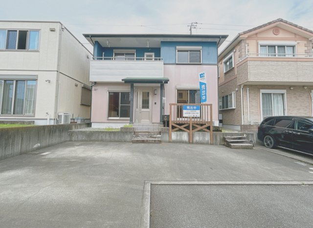 富士市石坂　中古戸建R　