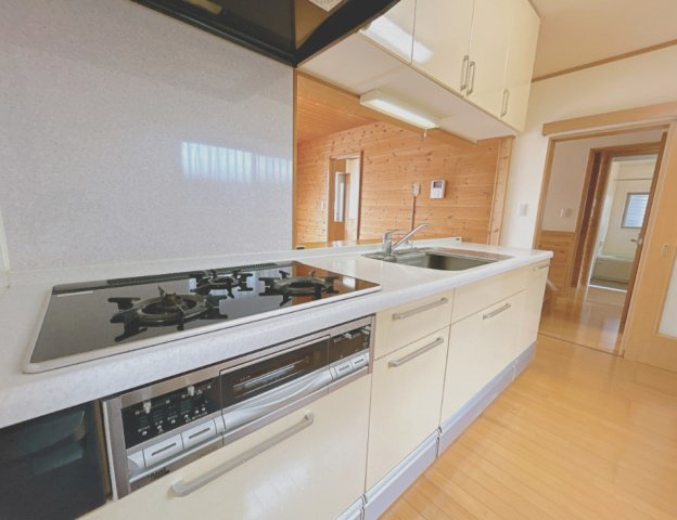 富士市石坂　中古戸建R　のキッチン