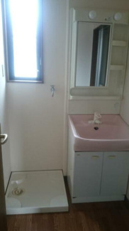 【洗面所】 | 甲斐市西八幡　Height・Brilliant・Future 月総額5.8万 | 室内洗濯機置場　洗面化粧台