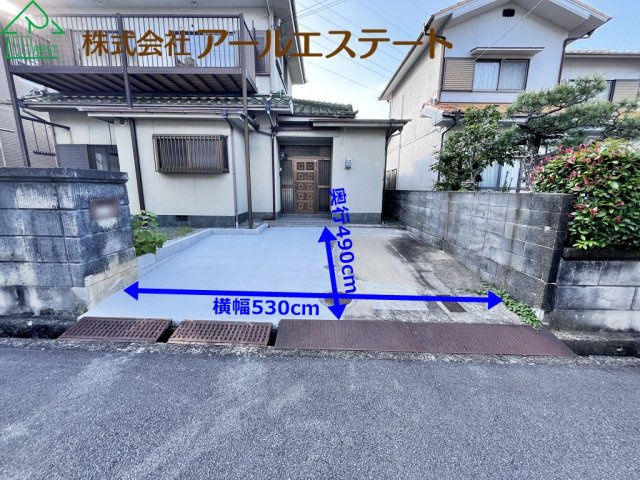 姫路市田寺東4丁目　　中古戸建の駐車場