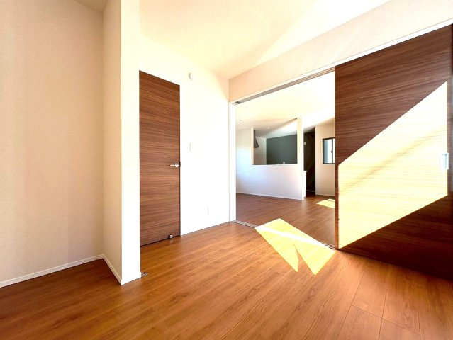 静岡市葵区瀬名六丁目１４期　新築戸建　全１棟の子供部屋