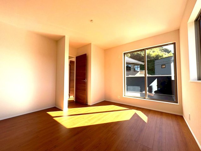 静岡市葵区瀬名六丁目１４期　新築戸建　全１棟の寝室