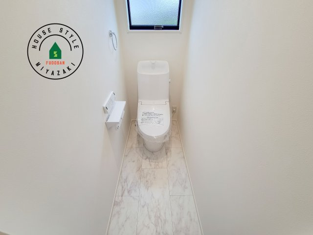 都城市金田町4(A号棟)のトイレ|温水洗浄便座を完備しております。