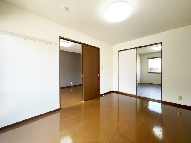 シャーメゾン大原の居間・リビング