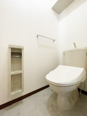 シャーメゾン大原のトイレ