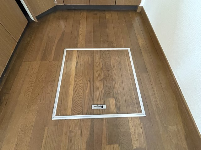 牛込貸家の収納