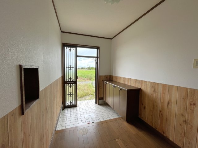 牛込貸家の玄関