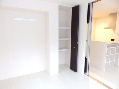 【内装】 | セントエミリオン | 明るい室内です