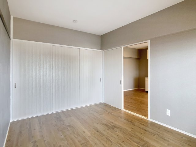 グリーンハイツ楊子の洋室|コンパクトで使いやすい洋室です