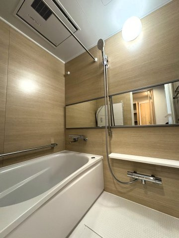 パークテラス桂川の浴室