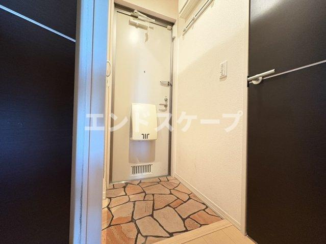 エスプラードの玄関|高崎、前橋のお部屋探しはエンドスケープまで！お客様の理想お聞かせ下さい♪