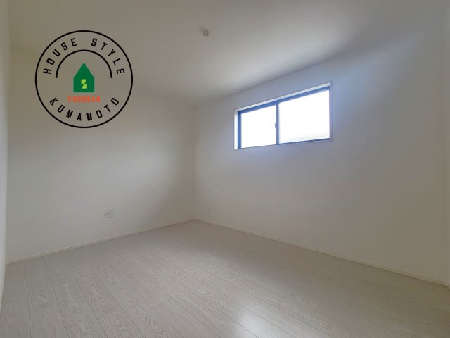 熊本市東区保田窪3丁目第1-2棟（19号棟）　の子供部屋|穏やかな光が差し込む室内には、穏やかな時間が流れます。