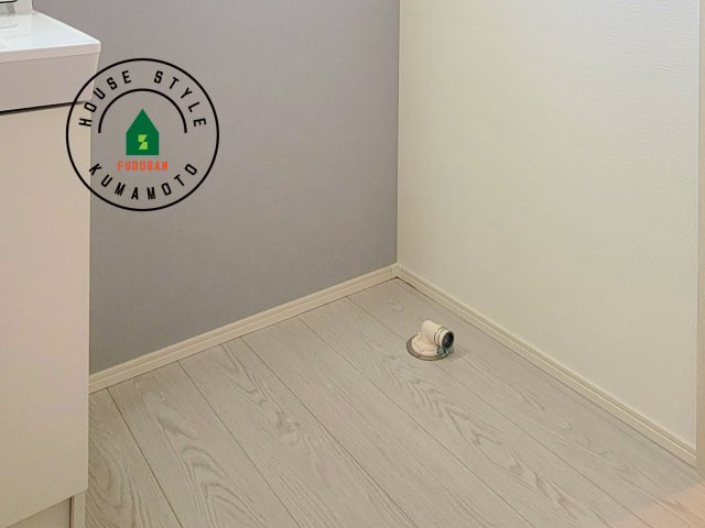 熊本市西区横手5丁目第2-3棟(3号棟)の内観：施工例|追い炊きリモコン　システムバスはお風呂とリビングから操作可能です。